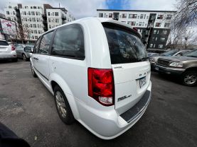 2016 Dodge Grand Caravan Passenger - Image 9