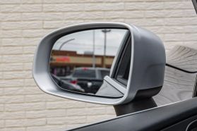 2019 VOLVO XC60 SUV 4-CYL, DRIVE-E, TURBO, 2.0 LITER T5 R-DESIGN SPORT UTILITY 4D