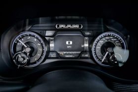 2019 RAM 1500 CREW CAB PICKUP V8, HEMI, 5.7 LITER LIMITED PICKUP 4D 5 1/2 FT