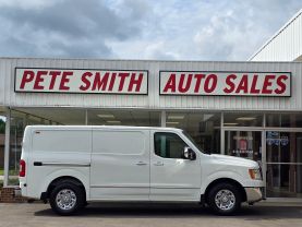 2017 Nissan Nv3500 Hd Cargosl Van 3d - Image 2