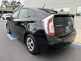 2015 TOYOTA PRIUS TWO HATCHBACK 4D