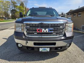 2011 GMC SIERRA 2500 HD EXTENDED CAB PICKUP V8, TURBO DIESEL, 6.6L SLT PICKUP 4D 6 1/2 FT