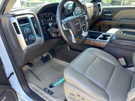 2017 GMC SIERRA 1500 CREW CAB PICKUP V8, ECOTEC3, 6.2 LITER SLT PICKUP 4D 5 3/4 FT