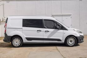 2018 Ford Transit Connect Cargo - Image 9