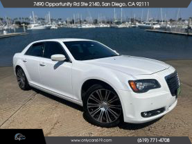 2013 CHRYSLER 300 SEDAN V6, 3.6 LITER 300S SEDAN 4D