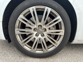 2014 AUDI A8