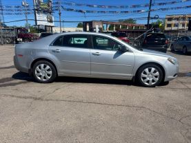 2012 Chevrolet Malibu - Image 2