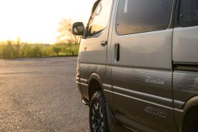 1995 TOYOTA HIACE VAN 1KZ-TE SUPER CUSTOM LIMITED