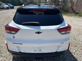 2021 CHEVROLET TRAILBLAZER SUV 3-CYL, ECOTEC, TURBO, 1.3 LITER RS SPORT UTILITY 4D at T&T Repairables - used car dealership in Spencer, Indiana.