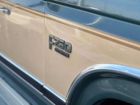 1986 FORD F250 PICKUP 6.9 V8 DIESEL XLT LARIAT REG CAB  PICK UP - The Auto Lot