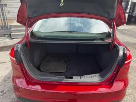 2015 FORD FOCUS SEDAN 4-CYL, FLEX FUEL, 2.0L SE SEDAN 4D