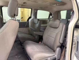 2010 CHRYSLER TOWN & COUNTRY