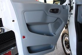 2018 Ford Transit 350 Wagon - Image 20