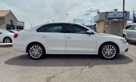 2011 VOLKSWAGEN JETTA SEDAN 5-CYL, PZEV, 2.5 LITER SEL SEDAN 4D