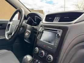 2017 CHEVROLET TRAVERSE SUV V6, 3.6 LITER LT SPORT UTILITY 4D