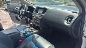 2013 Nissan Pathfinder - Image 15