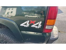 2002 CHEVROLET SILVERADO 2500 HD CREW CAB PICKUP V8, 6.0 LITER LONG BED
