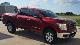 2019 NISSAN TITAN CREW CAB PICKUP V8, 5.6 LITER SV PICKUP 4D 5 1/2 FT