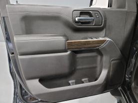 2020 Chevrolet Silverado 1500 Crew Cab - - Image 31
