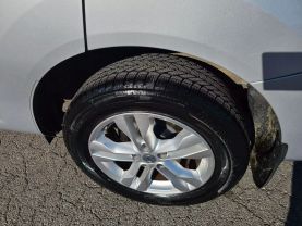 2015 NISSAN ROGUE SELECT