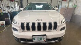 2017 Jeep Cherokee - Image 7