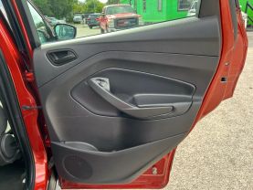2019 FORD ESCAPE SUV - S 4D SUV FWD