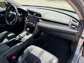 2019 HONDA CIVIC SEDAN 4-CYL, PZEV, TURBO, 1.5 LITER EX-L SEDAN 4D at T&T Repairables - used car dealership in Spencer, Indiana.