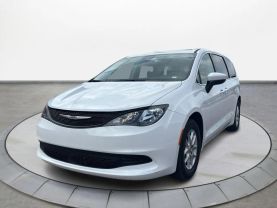 2023 CHRYSLER VOYAGER