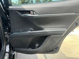 2020 TOYOTA CAMRY SE SEDAN 4D