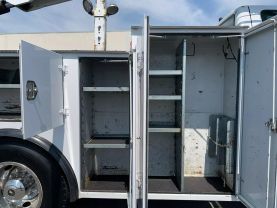 2004 FORD F-650 SUPER DUTY NON CDL MECHANIC CRANE TRUCK 7,500 LBS IMT CRANE MECHANIC CRANE TRUCK 7.2L L6 DIESEL F650 REGULAR CAB - Eddies Auto Sales