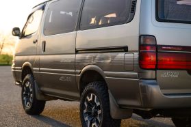 1995 TOYOTA HIACE VAN 1KZ-TE SUPER CUSTOM LIMITED
