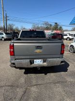 2017 Chevrolet Silverado 1500 Crew Cab - Image 7