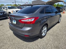2014 FORD FOCUS SEDAN 4-CYL, PZEV, 2.0 LITER SE SEDAN 4D