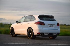2012 PORSCHE CAYENNE SUV M4851 TURBO