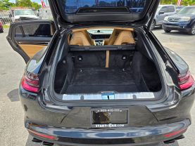 2018 PORSCHE PANAMERA