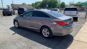 2013 HYUNDAI SONATA SEDAN 4-CYL, PZEV, 2.4 LITER GLS SEDAN 4D