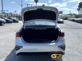 2021 Kia Forte - Image 4