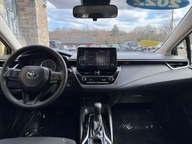 2022 TOYOTA COROLLA SEDAN 4-CYL, 1.8 LITER LE SEDAN 4D - Gesner Auto Inc in Taunton, MA, 41.88613, -71.14527