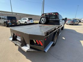 2017 CHEVROLET SILVERADO 3500 HD CREW CAB PICKUP V8, TURBO DSL, 6.6L WORK TRUCK PICKUP 4D 8 FT