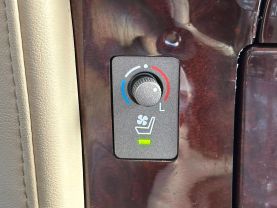 2011 LEXUS LX SUV V8, VVT, 5.7 LITER LX 570 SPORT UTILITY 4D