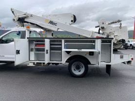 2017 FORD F550 SUPER DUTY 46FT BUCKET TRUCK ALTEC AT41M BUCKET TRUCKS V8, TURBO DIESEL, 6.7 LITER XL 169" W.B. 2D - Eddies Auto Sales