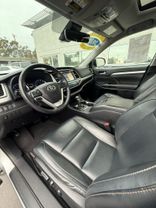 2018 TOYOTA HIGHLANDER XLE SPORT UTILITY 4D