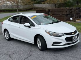 2017 CHEVROLET CRUZE SEDAN 4-CYL, TURBO, 1.4 LITER LT SEDAN 4D