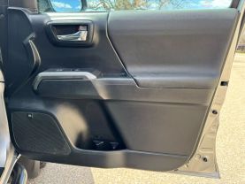 2016 TOYOTA TACOMA DOUBLE CAB PICKUP V6, 3.5 LITER TRD OFF-ROAD PICKUP 4D 5 FT