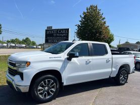 2022 Chevrolet Silverado 1500 Crew Cab Lt Pickup 4d 5 3/4 Ft - Image 2
