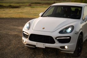 2012 PORSCHE CAYENNE SUV M4851 TURBO