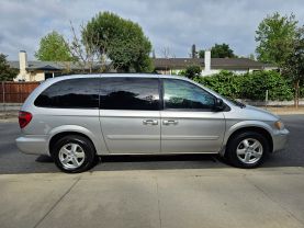 2005 DODGE GRAND CARAVAN PASSENGER SXT MINIVAN 4D