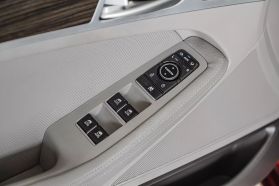 2015 HYUNDAI GENESIS SEDAN V6, 3.8 LITER 3.8 SEDAN 4D