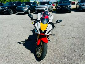 2022 YAMAHA YZF-R7 WORLD GP 60TH ANNIVERSARY EDITION SPORTBIKES - -