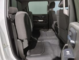 2018 Chevrolet Silverado 1500 Crew Cab - - Image 23
